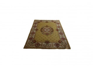 4001.09.931 Tapis jaune a louer.