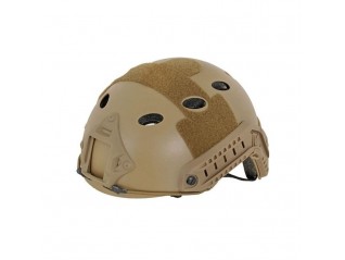 Casque tactique Fast PJ Tan Desert : protection optimale pour missions en terrains hostiles, avec livraison rapide.